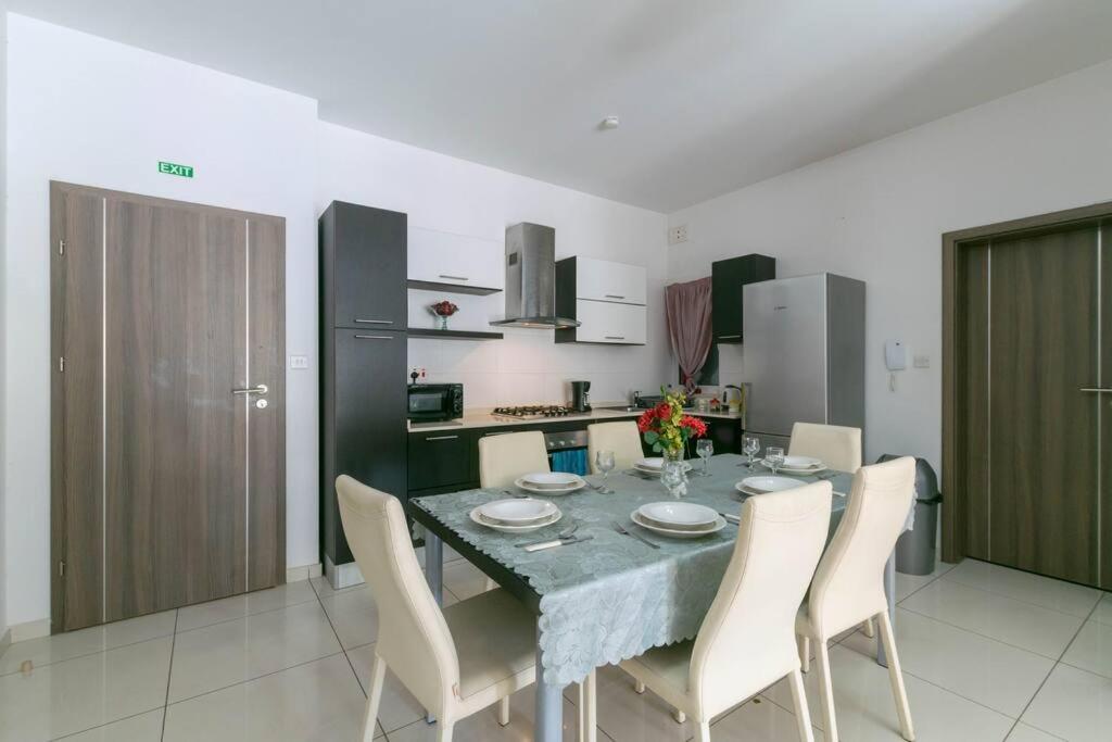 Modern Apt. Close To The Square San Pawl il-Baħar Zewnętrze zdjęcie
